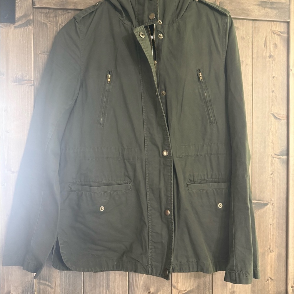 Love Tree Olive Green Zip-Up Jacket Women’s Small EUC